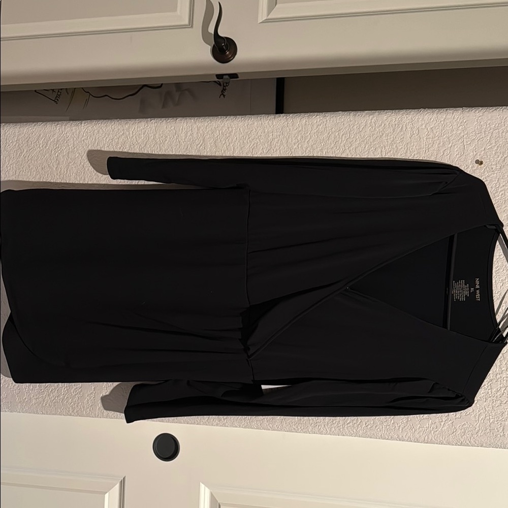 Nine West Black Long Sleeve V-Neck Sheath Dress